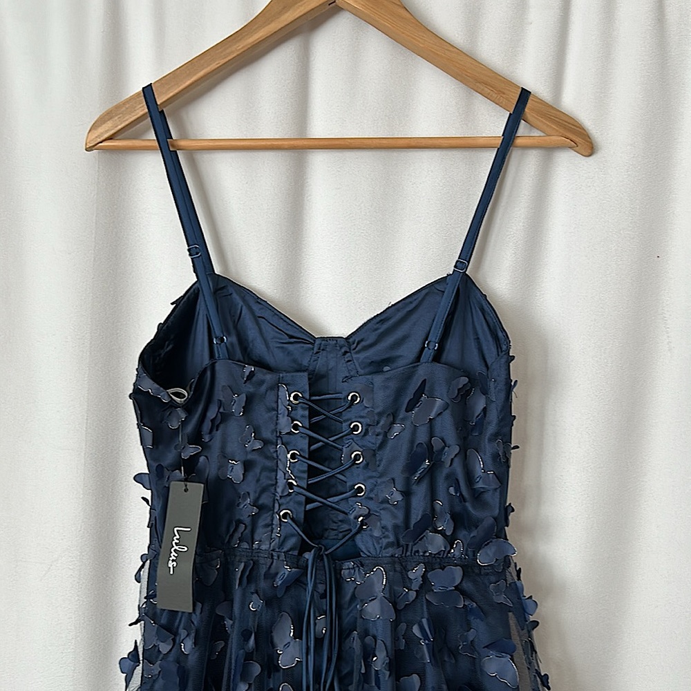 Lulus Navy Blue Butterfly Spaghetti Straps Lace Up Midi Dress **Size M** 🦋🦋 - Picture 7 of 10